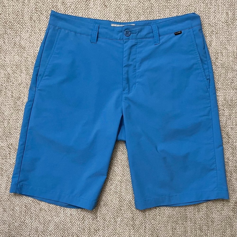 Travis Mathew Lifestyle Stretch Performance Mens Shorts 32